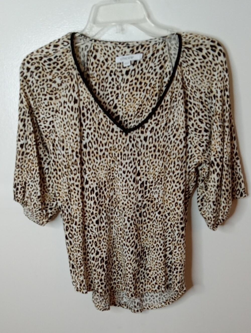 Chicos Woman's Size Small Beige and Black Leopard Print V-Neck Blouse